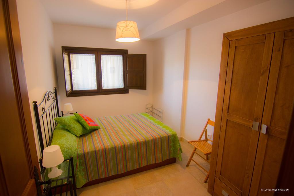 Apartamentos Turisticos Rio Gallego Fontellas  Dış mekan fotoğraf