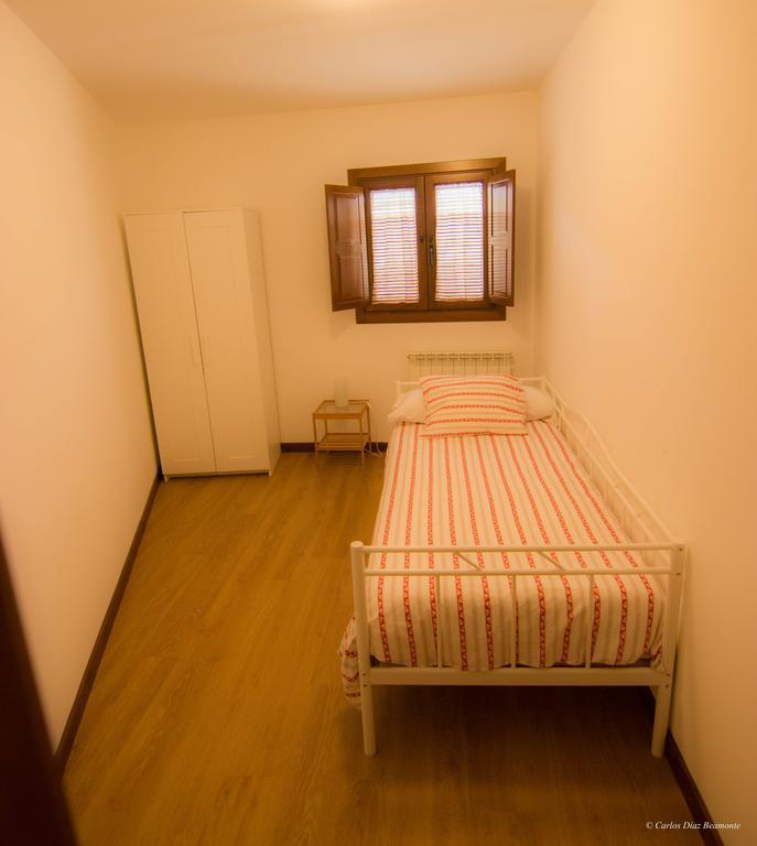 Apartamentos Turisticos Rio Gallego Fontellas  Dış mekan fotoğraf